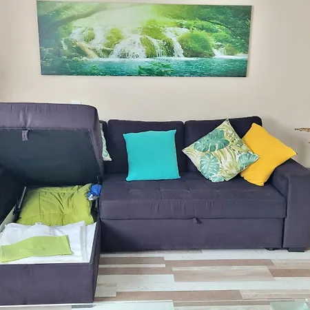 Besbello Apartment